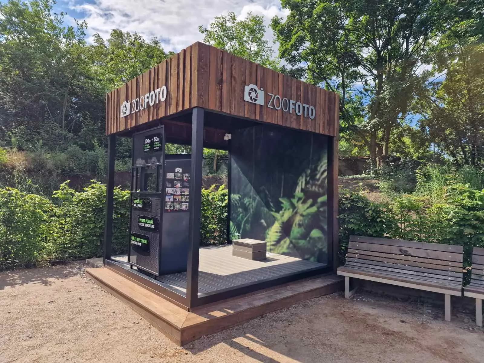 PixBox photo vending installation